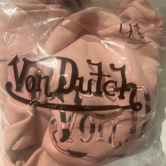 VON DUTCH NEW WITH TAGS DIRTY PINK PULLOVER SWEATSHIRT - Picture 6 of 6
